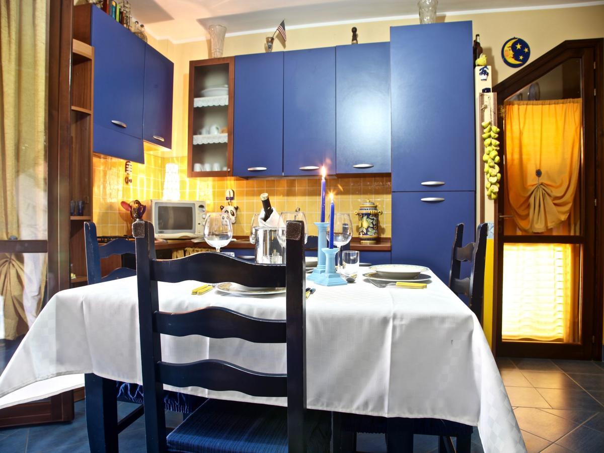 Acasaammari Apartment กัมโปเฟลิเช ดิ โรชเชลลา ภายนอก รูปภาพ