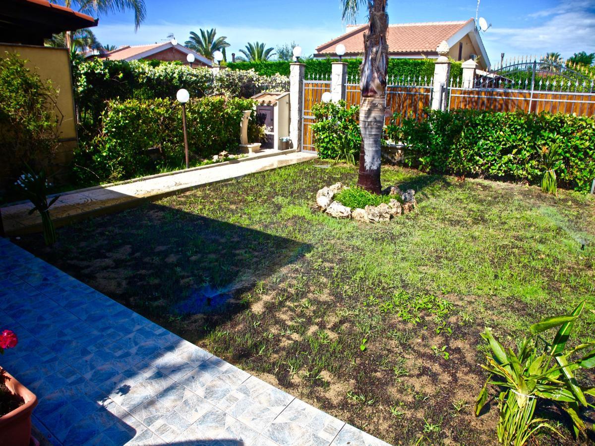 Acasaammari Apartment กัมโปเฟลิเช ดิ โรชเชลลา ภายนอก รูปภาพ