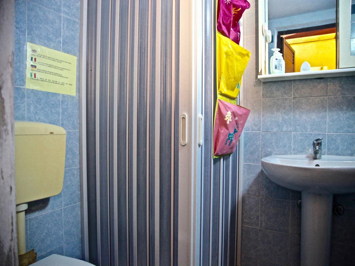 Acasaammari Apartment กัมโปเฟลิเช ดิ โรชเชลลา ภายนอก รูปภาพ